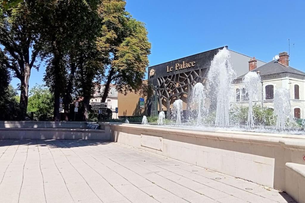 Les Loges Du Theatre Degustation Champagne Offerte Jacuzzi Sauna Jeux Velos Maison Prive 150M2 Historique 14Pers Max Emplacement Exceptionnel Et Chic, 200M De L'Avenue De Champagne, Gare, Musee, Jardins, Restaurations, Toutes Commodites Épernay Exterior foto