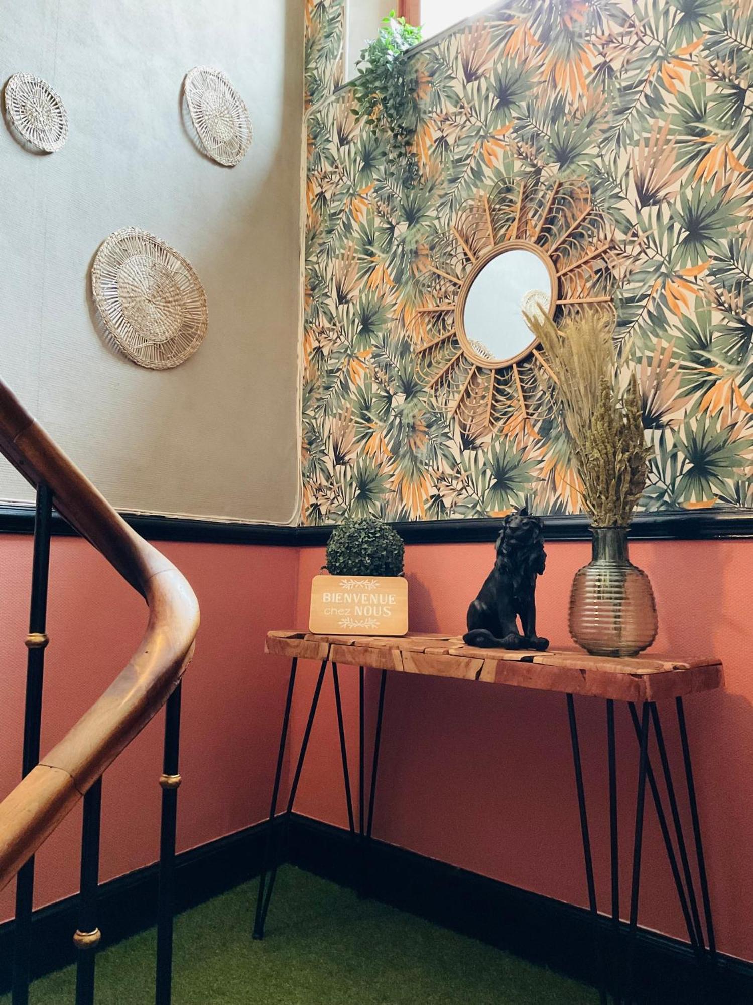 Les Loges Du Theatre Degustation Champagne Offerte Jacuzzi Sauna Jeux Velos Maison Prive 150M2 Historique 14Pers Max Emplacement Exceptionnel Et Chic, 200M De L'Avenue De Champagne, Gare, Musee, Jardins, Restaurations, Toutes Commodites Épernay Exterior foto