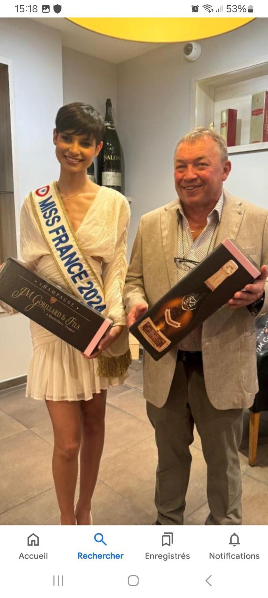 Les Loges Du Theatre Degustation Champagne Offerte Jacuzzi Sauna Jeux Velos Maison Prive 150M2 Historique 14Pers Max Emplacement Exceptionnel Et Chic, 200M De L'Avenue De Champagne, Gare, Musee, Jardins, Restaurations, Toutes Commodites Épernay Exterior foto